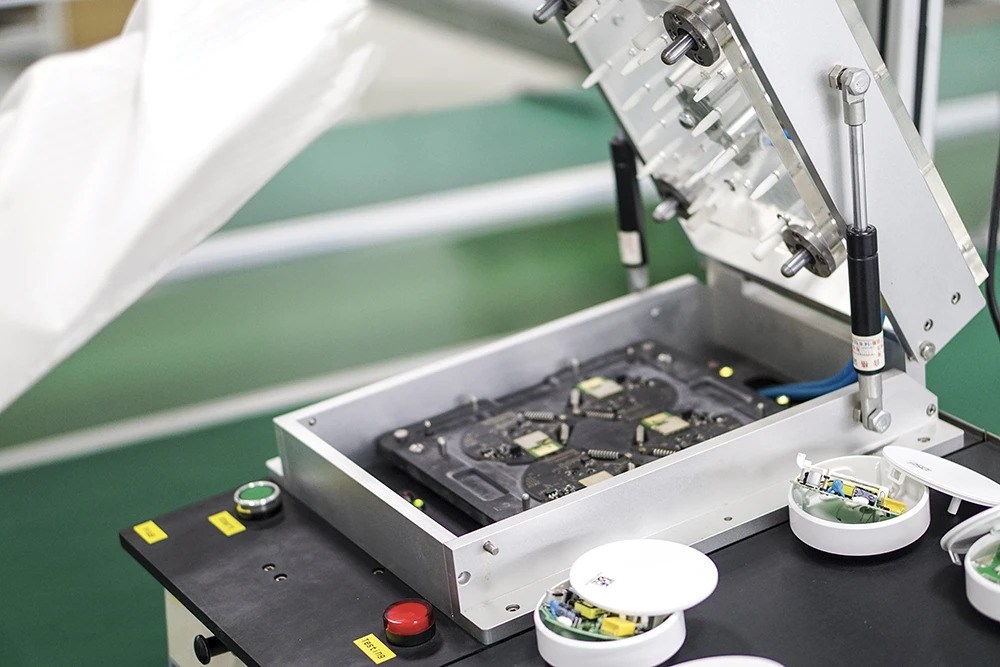 Bancs de tests electronique